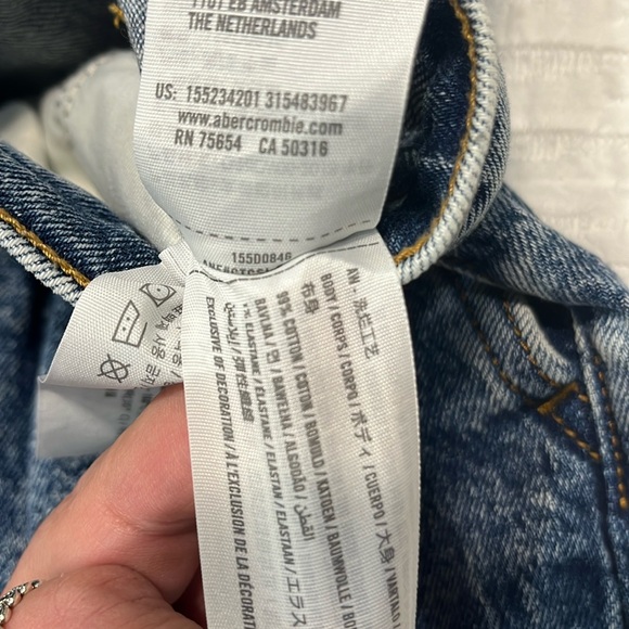 Abercrombie and Fitch the 80s mom Jean ultra high-rise size 26/2 regular blue - Picture 8 of 11